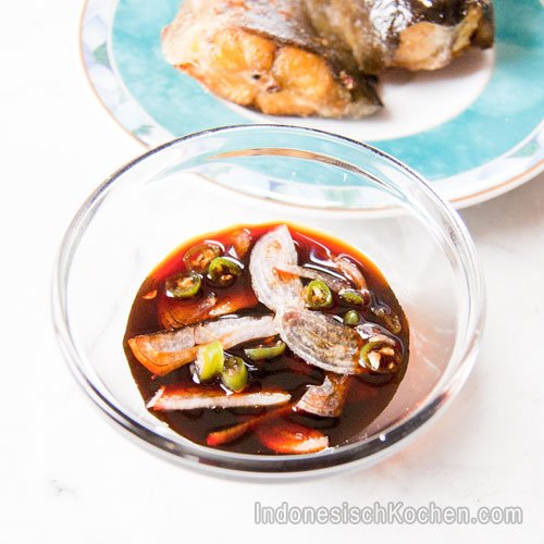 Sambal Kecap (Scharfe Sojasoße Dip)