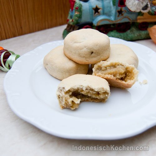 Bakpia Kuchen (Erbsen Bällchen)