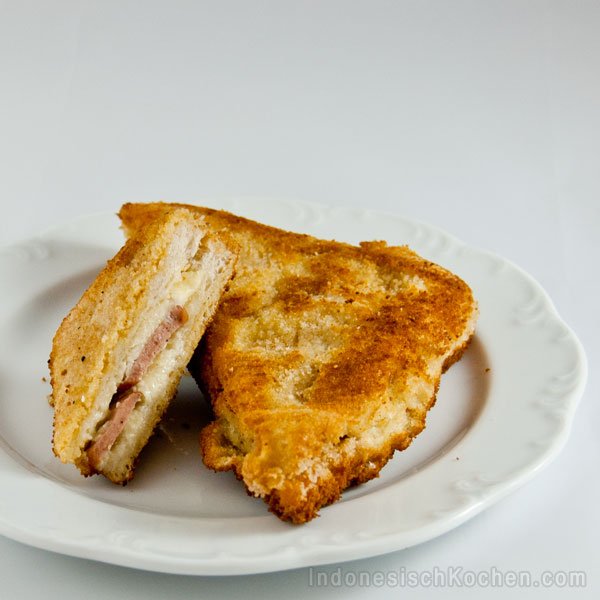 Brot Schnitzel (Roti Goreng)