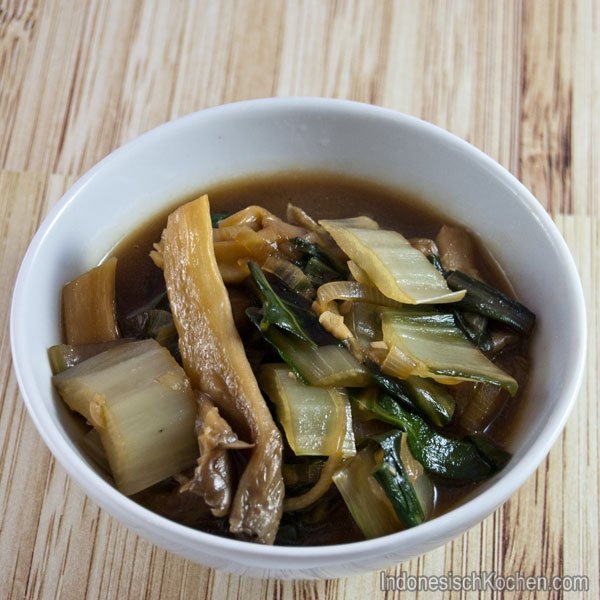 Geschmorter Mangold mit Austernpilze (Tumis) - Image 1