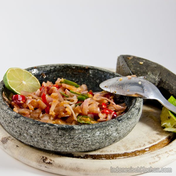 Rohes Sambal Typisch Bali rezept
