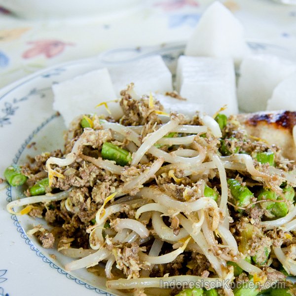 Lawar Salat, eine Kochtradition aus Bali