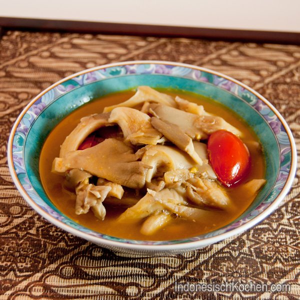 Austernpilze mit Sambal Gewürz (Jamur Tiram Bumbu Sambal) - Image 1