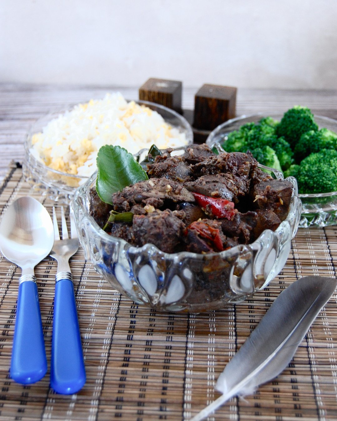 Balado Hati, Eine Pikante Leber mit Tomaten-Chili-Gewürz